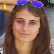 Studentessa con maturità classica conseguita presso il liceo A.Volta di Como. Offro disponibilità per le seguenti materie: Italiano, inglese, spagnolo, storia, geografia (fino ai primi due anni delle superiori), matematica e scienze (fino alle medie), fis